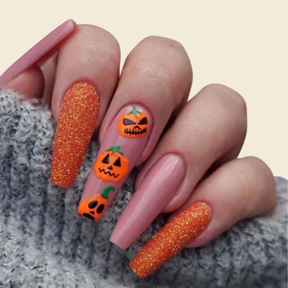 🔴 Halloween Magic Fingertips Press On Nails